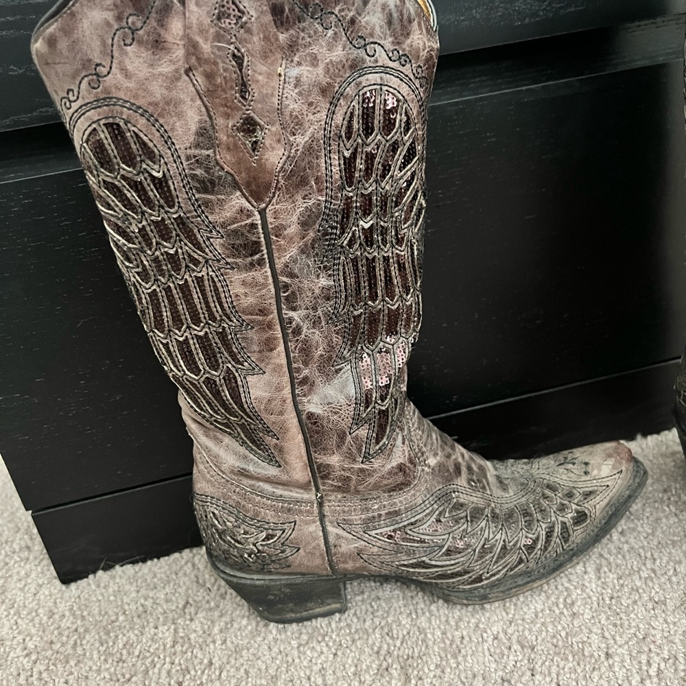 Corral cowboy boots